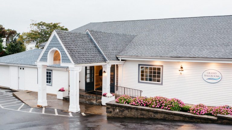 Event space at Amarante's Sea Cliff