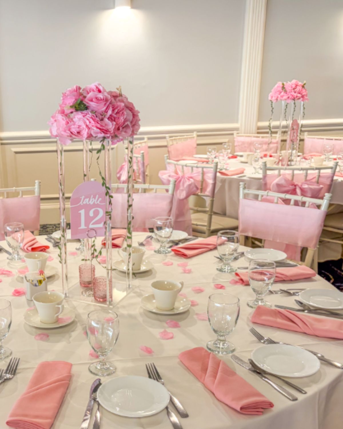 Elegant bridal shower welcome display at Amarante's Sea Cliff