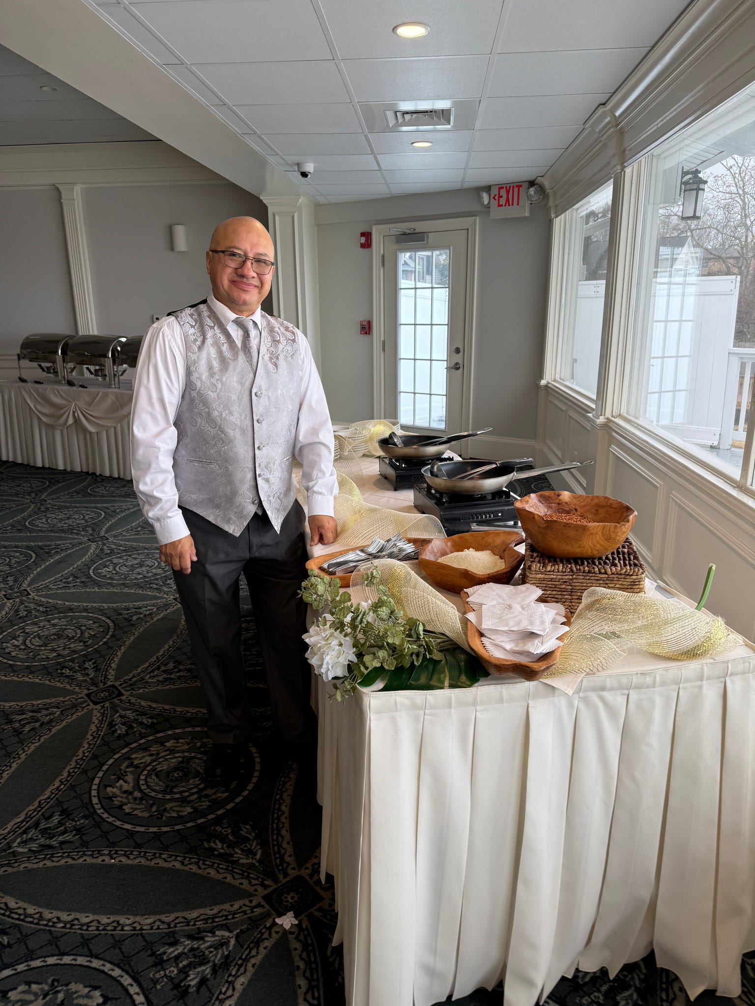 Fundraising gala planning at Amarante's Sea Cliff