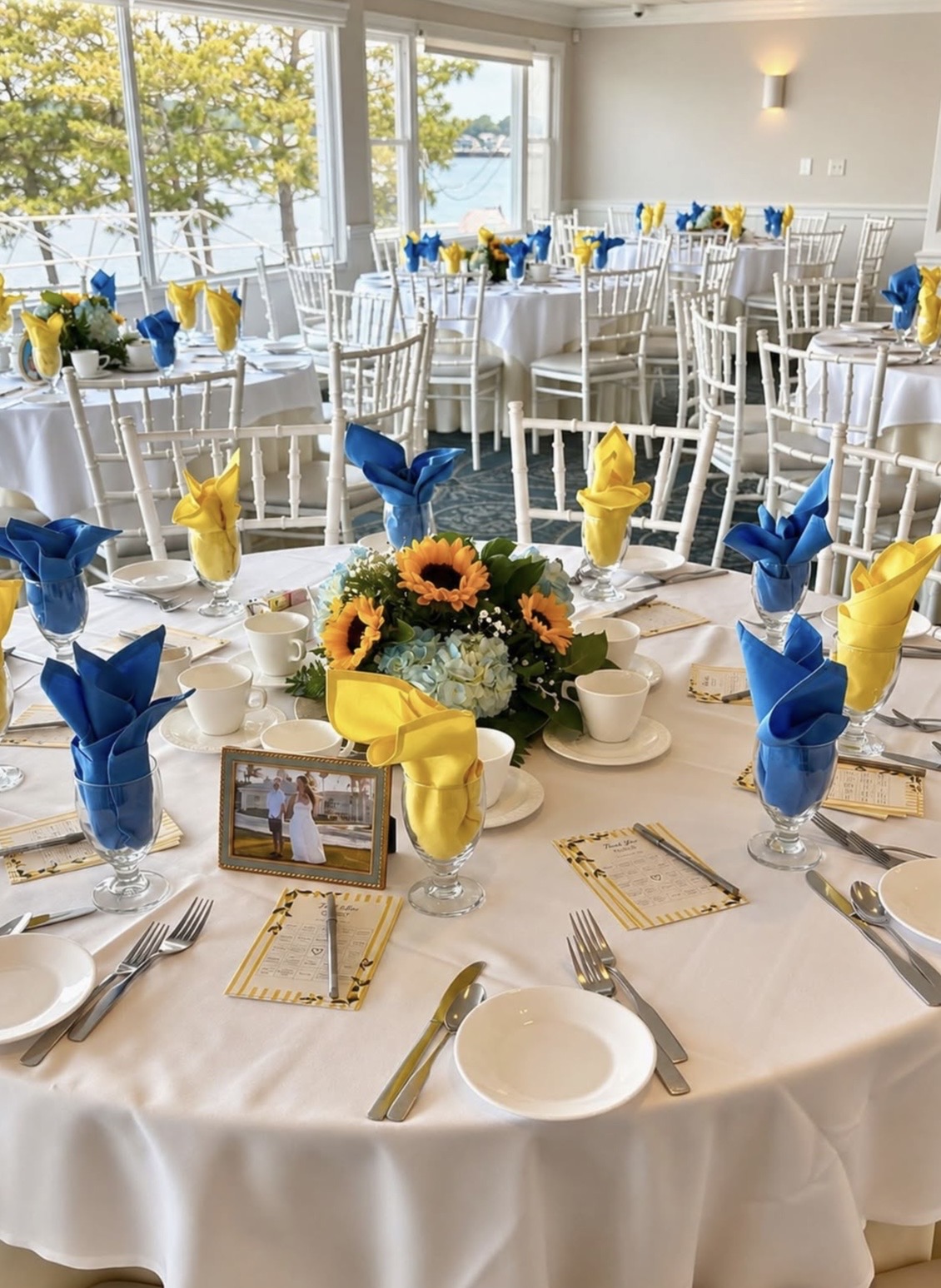 Elegant bridal shower welcome display at Amarante's Sea Cliff