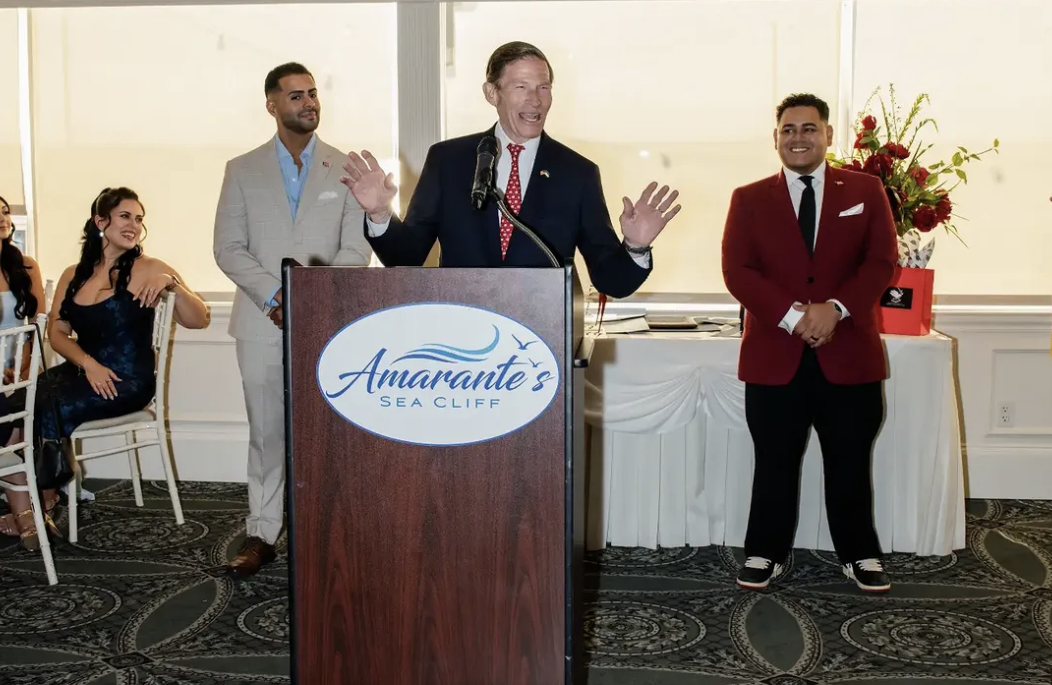 Corporate presentation at Amarante's Sea Cliff event venue in New Haven, Connecticut