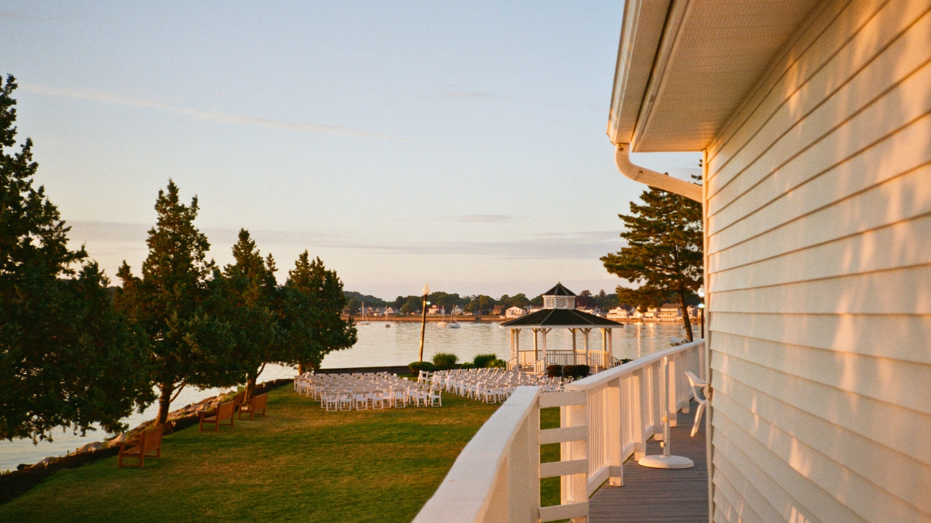 Amarante’s Sea Cliff waterfront wedding venue on Morris Cove in New Haven, Connecticut