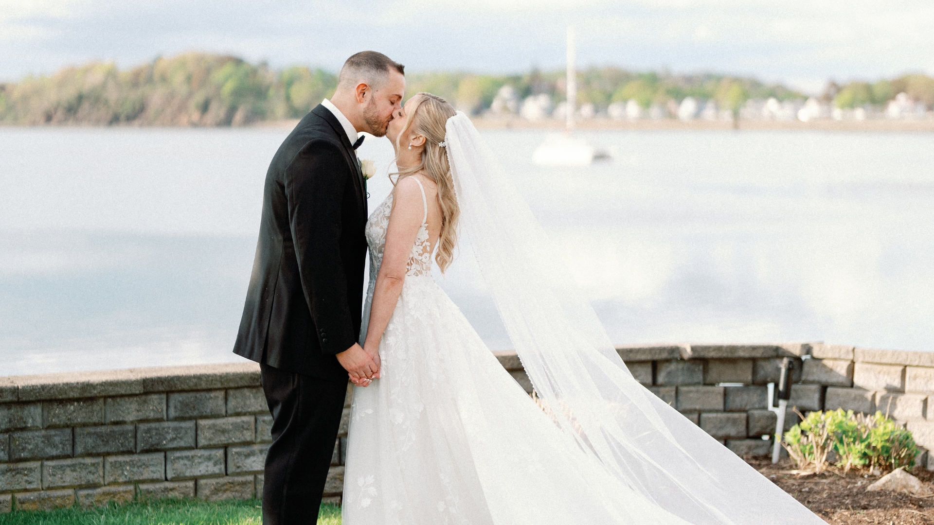 Waterfront wedding celebration at Amarante’s Sea Cliff in New Haven, CT